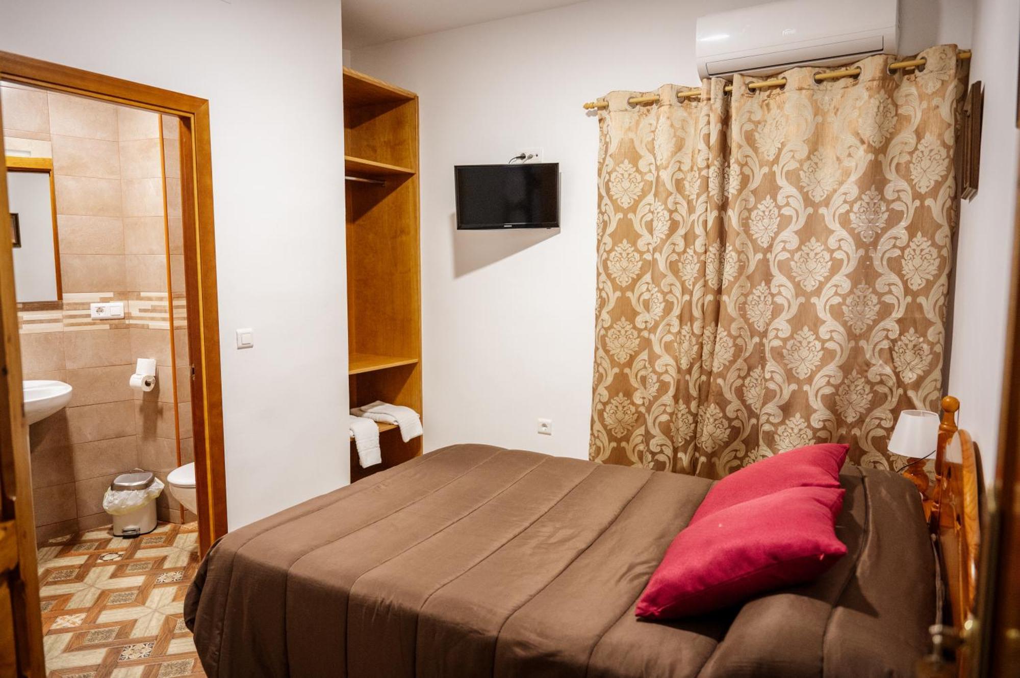 Rollo Campillo Apartment Трухильо Екстериор снимка