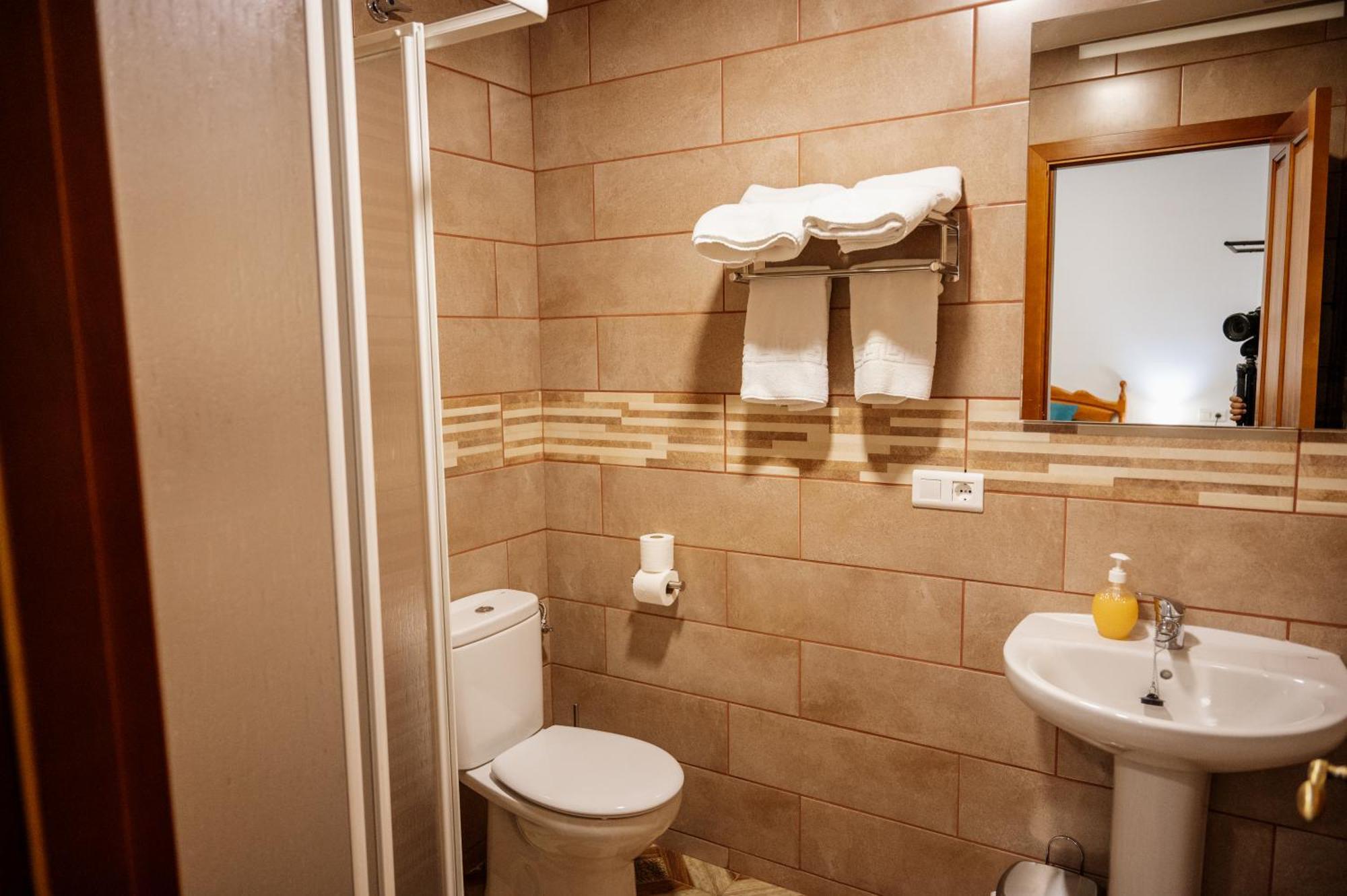 Rollo Campillo Apartment Трухильо Екстериор снимка
